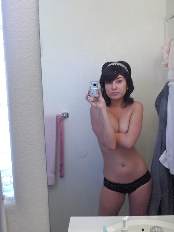 18P Emo Girl 1