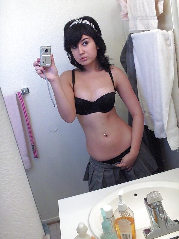 18P Emo Girl 1