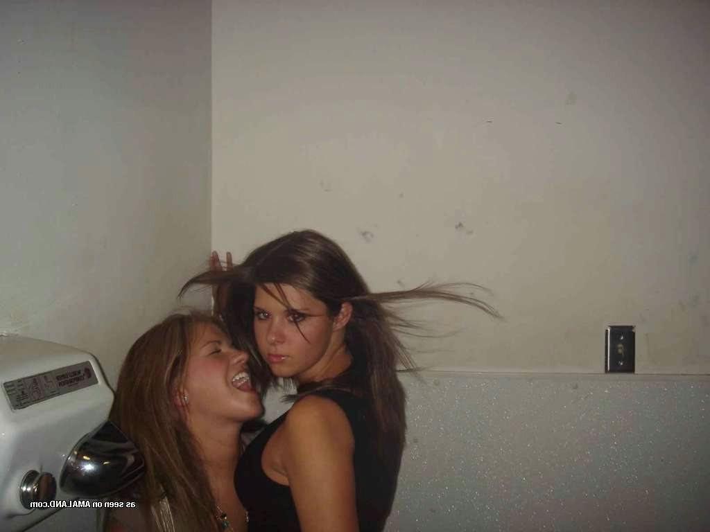 15P Cute girlfriends drinking and partying