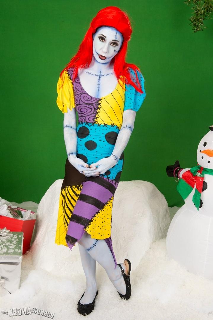 15P Joanna Angel before xxxmas