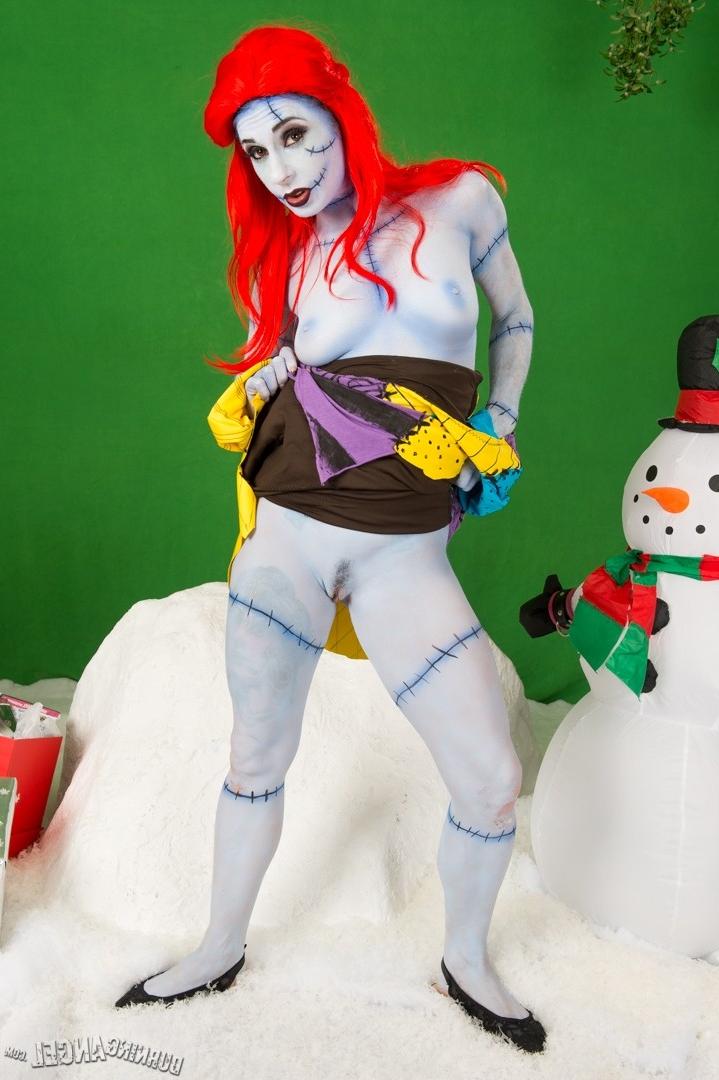 15P Joanna Angel before xxxmas