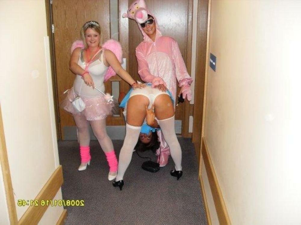15P Emo teen girlfriends posing and selfshot pics 16