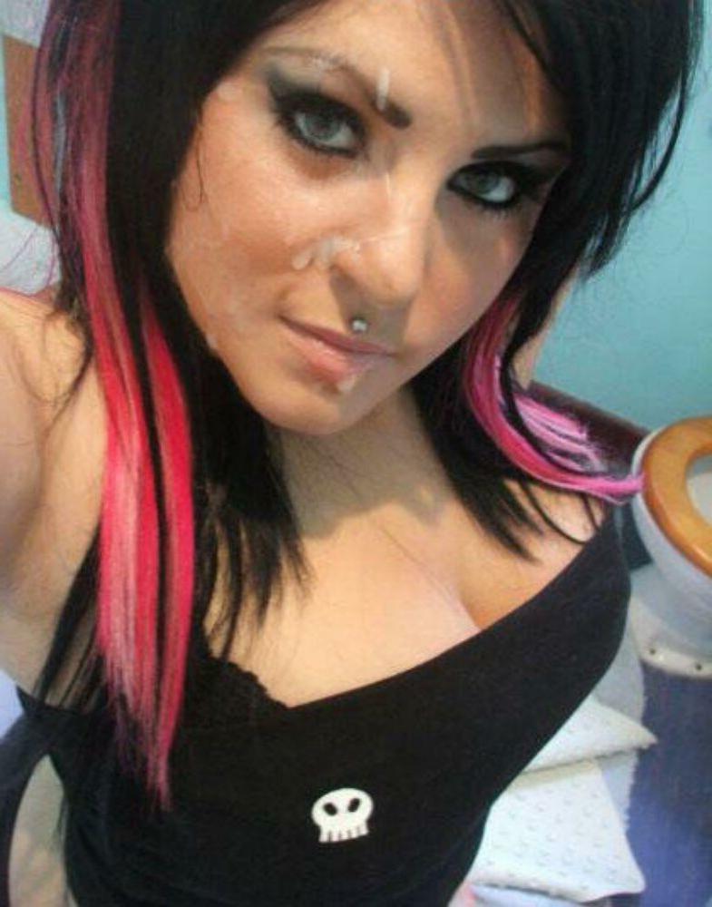 15P Emo teen girlfriends posing and selfshot pics 14