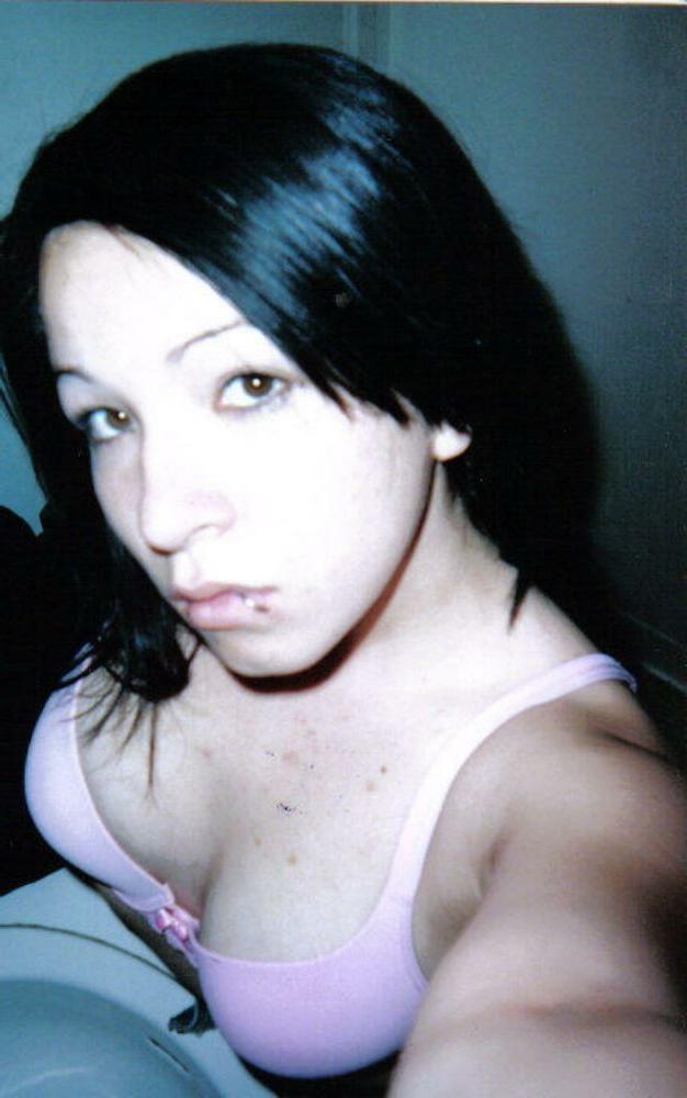 15P Emo teen girlfriends posing and selfshot pics 6