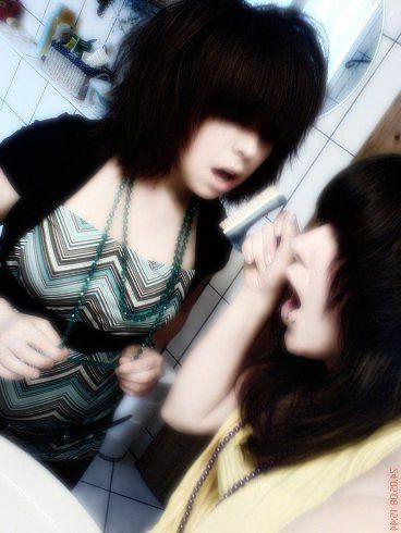 12P More stunning new emo girlfriends