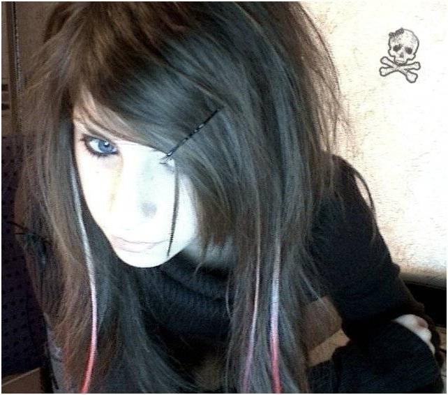 12P Angelic faces devilish minds... emos rock