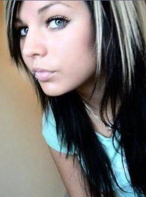 12P Sexy emo beauties are really lickable