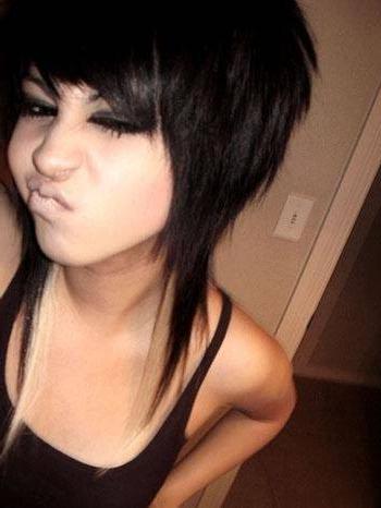 12P Sexy emo beauties are really lickable