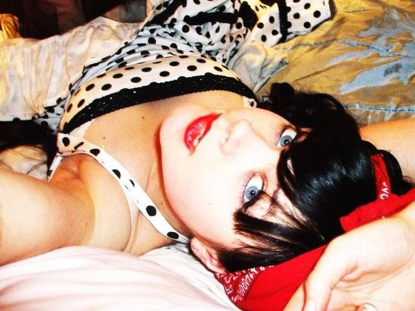 12P Emo Scene Girls are definitely horny 