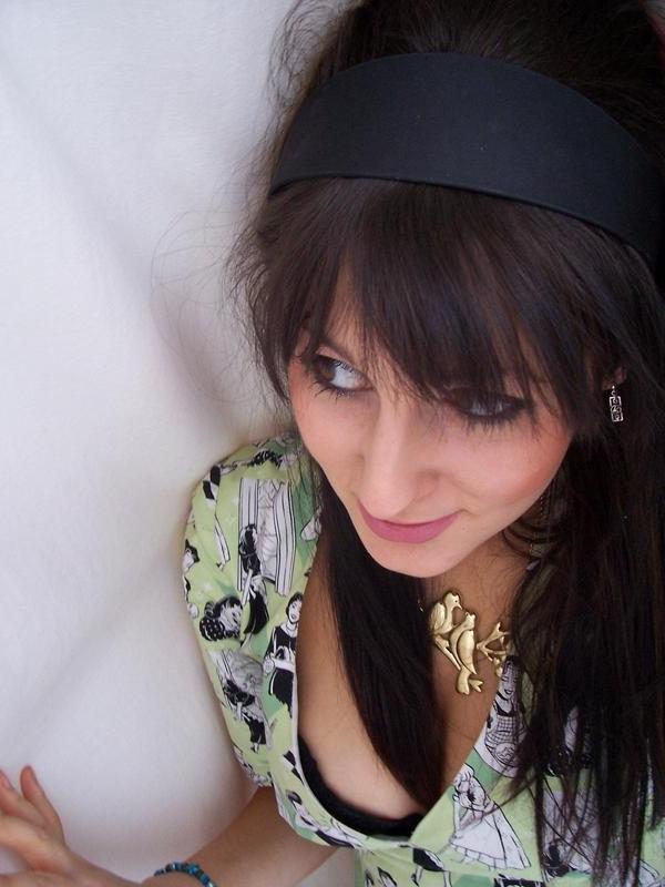 12P Emo Scene Girls are definitely horny 