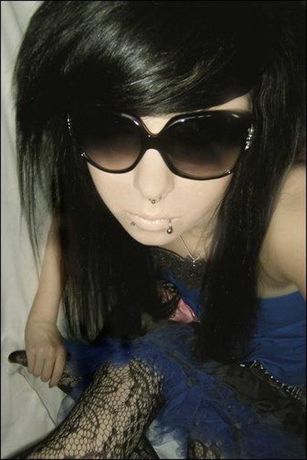 12P Slutty emo teen exposed 