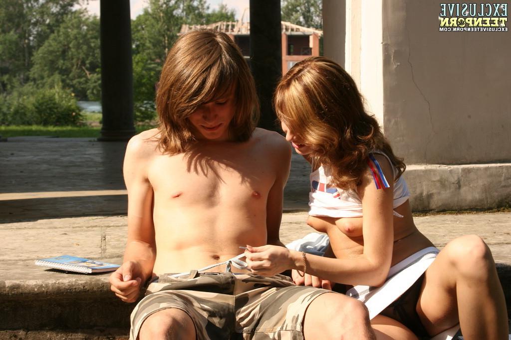 20P Teen Lovers