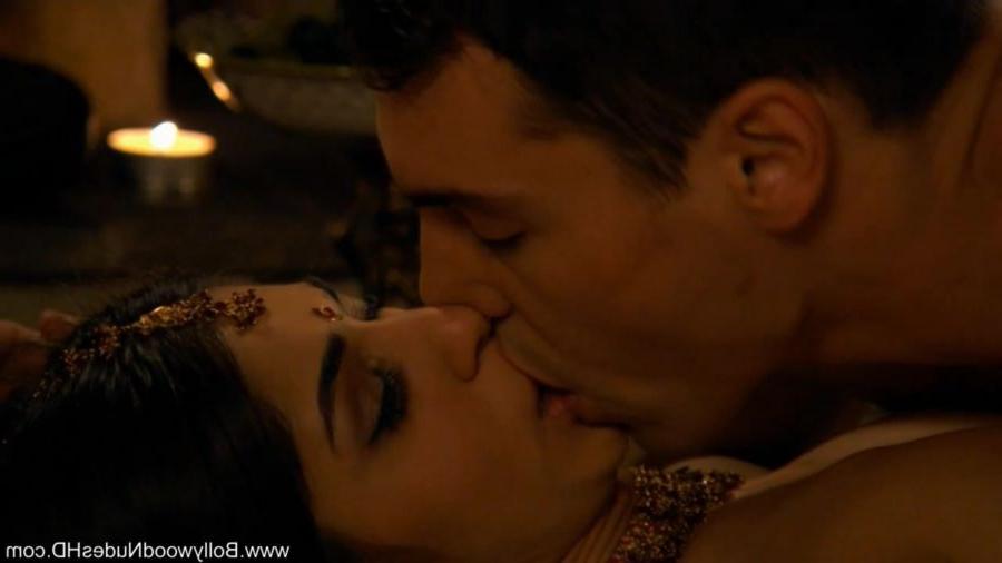 15P Bollywood sex act