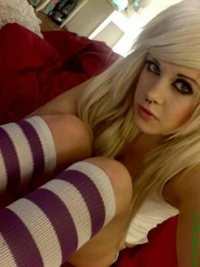 12P Really hot emo sluts naked