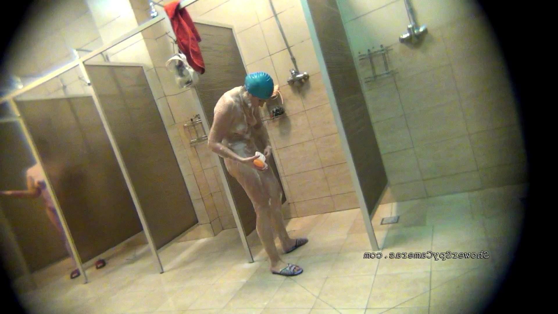 12P MILF loves to soap up every part of her body