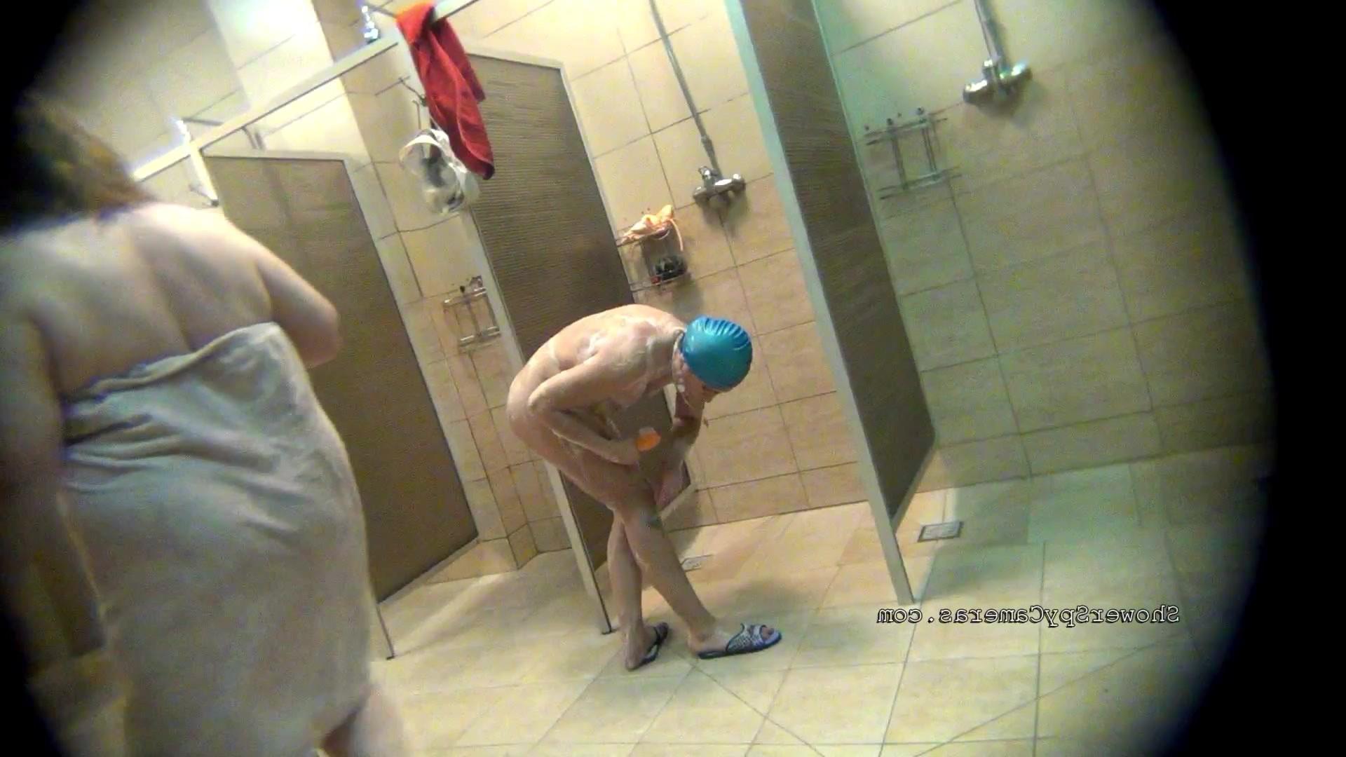12P MILF loves to soap up every part of her body