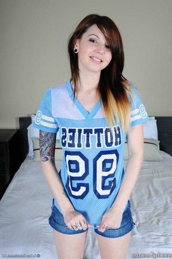 15P Cute teen covered in tattooes toys sweet pink pussy