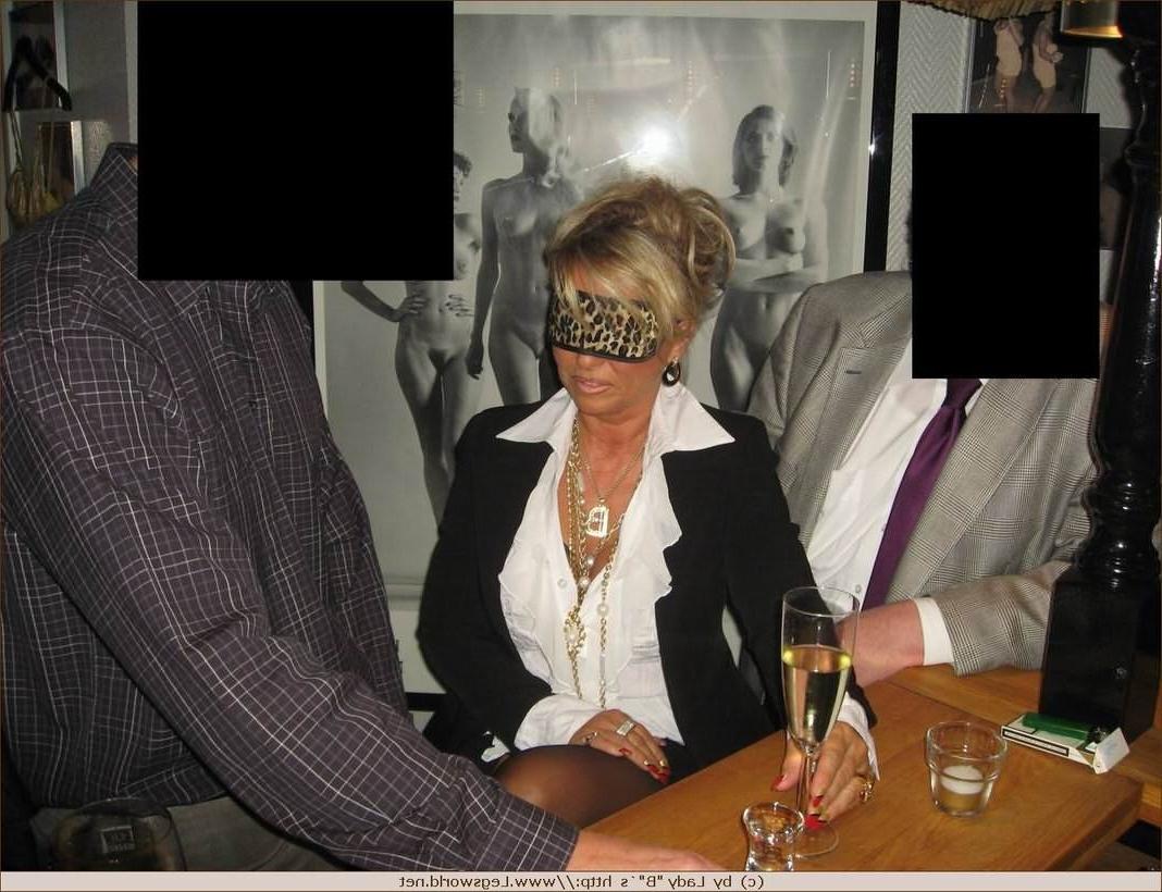 12P Busty german lady in stockings having blind date