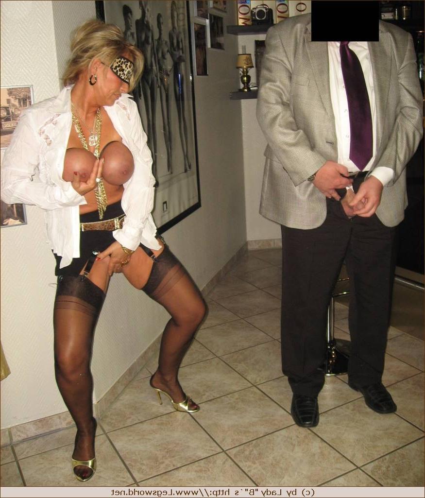 12P Busty german lady in stockings having blind date