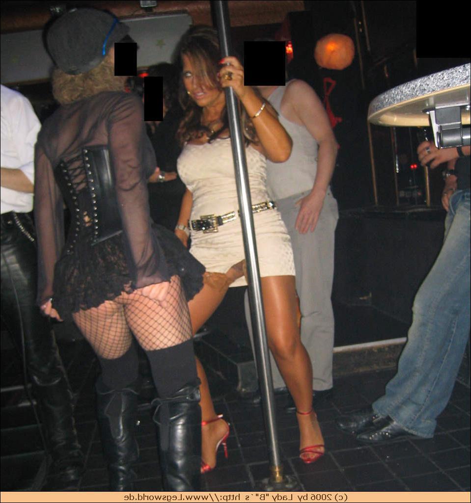 12P Milf in nylons gets hot at amateur swinger party