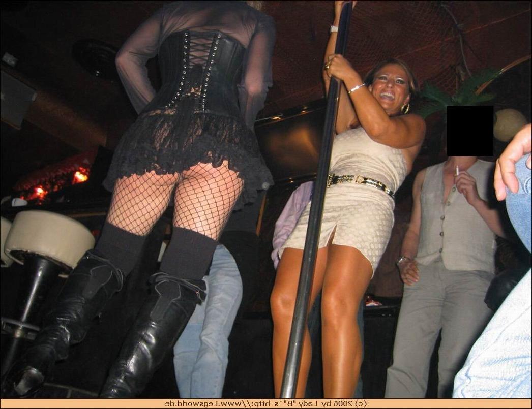 12P Milf in nylons gets hot at amateur swinger party