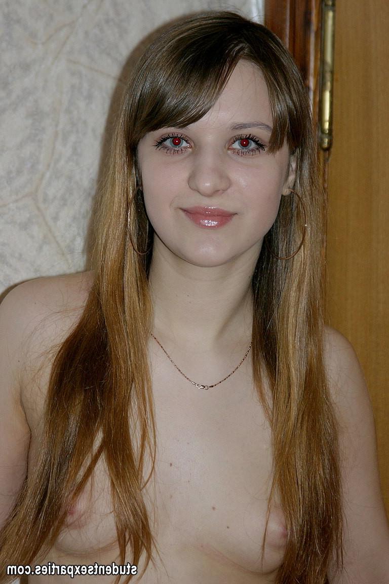 20P Awesome pics with lusty stud threesomes