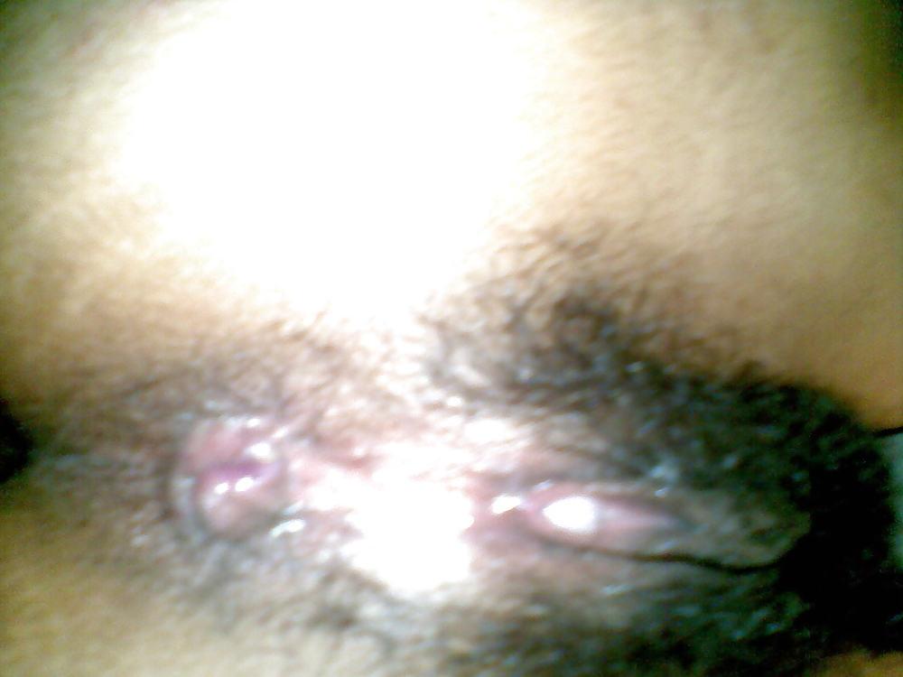 13P Sri Lankan Teen (showing pussi)