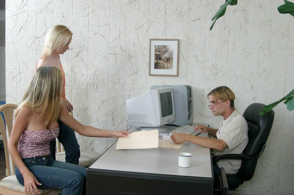 15P Two blonde sluts fucking their boss