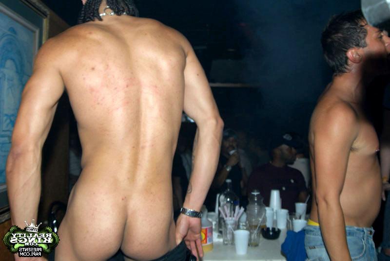 17P These guys are sooo outta of their minds in these hot guy on guy pics