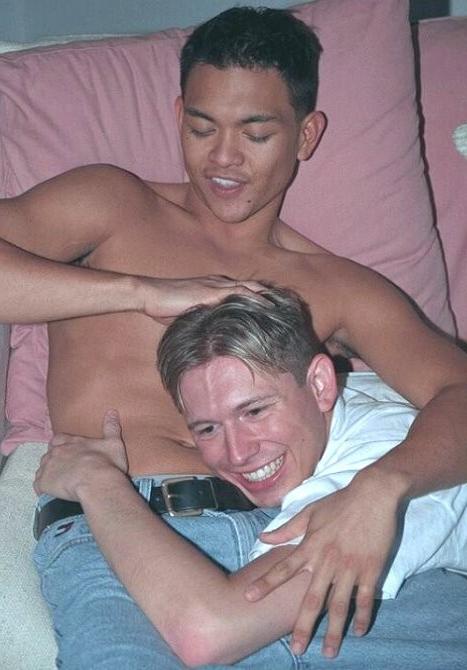 20P Asian and euro twinks enjoy mutual blowing and tasting cum