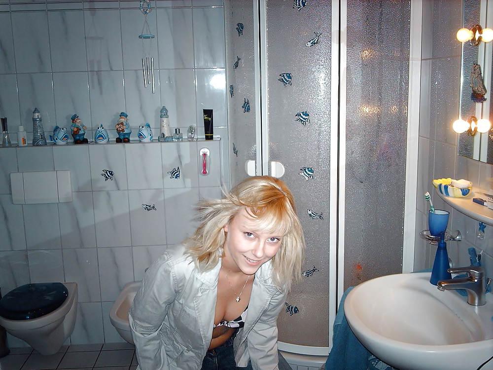 22P Sexy Blonde German