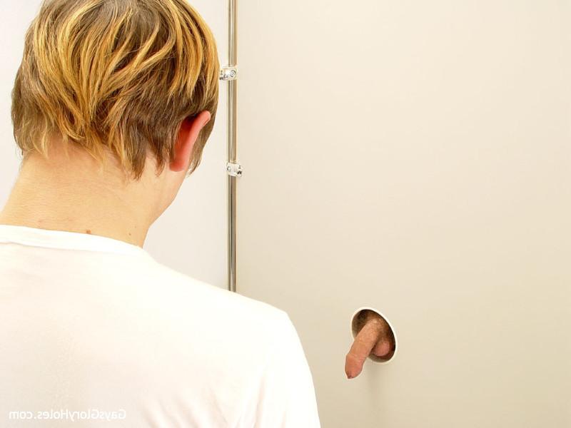 15P Gay getting cock in toilet