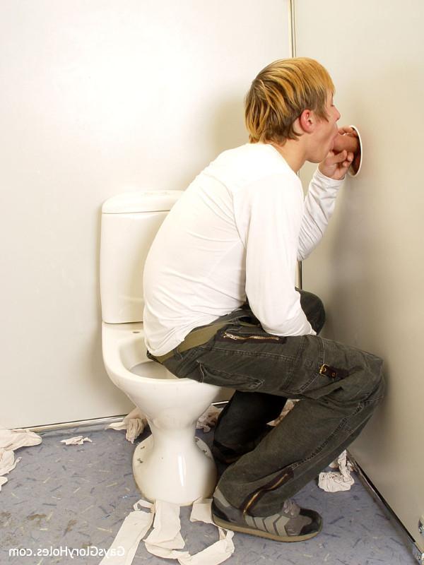 15P Gay getting cock in toilet
