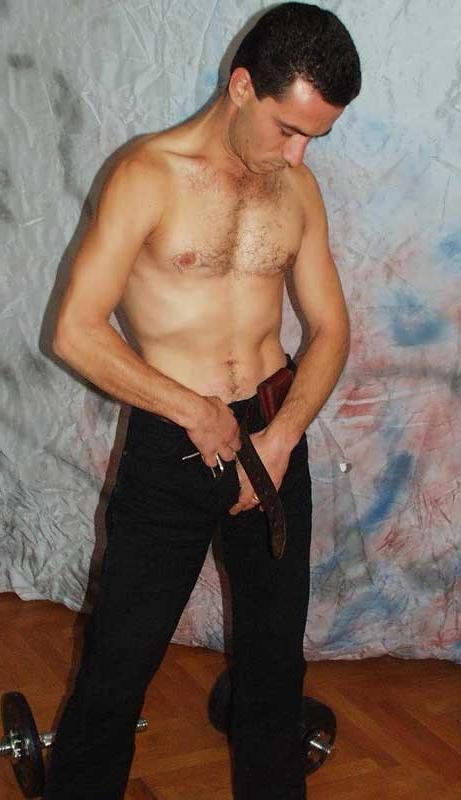 15P hung stud stroking his tool