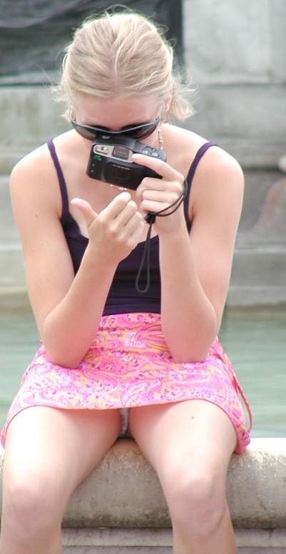 16P Naked Asian amateurs posing
