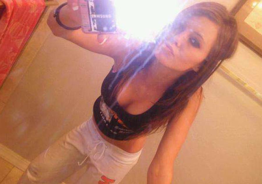 15P Selfshooter with pink pussy