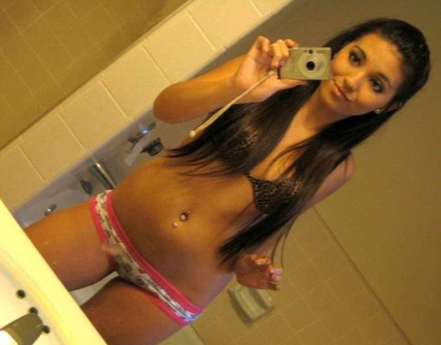15P Brunette cutie nude teen with nice tits posing on camera
