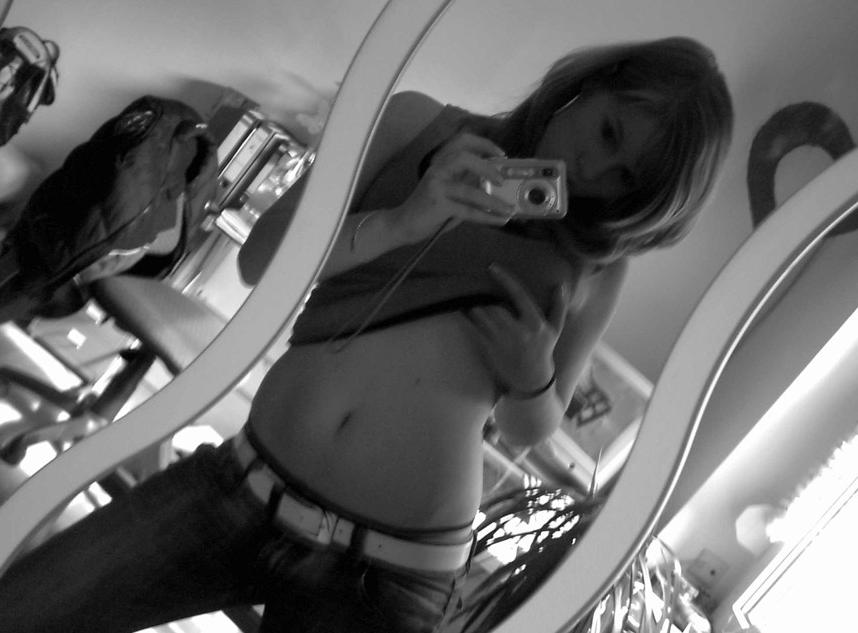 15P Selfshooter with pink pussy