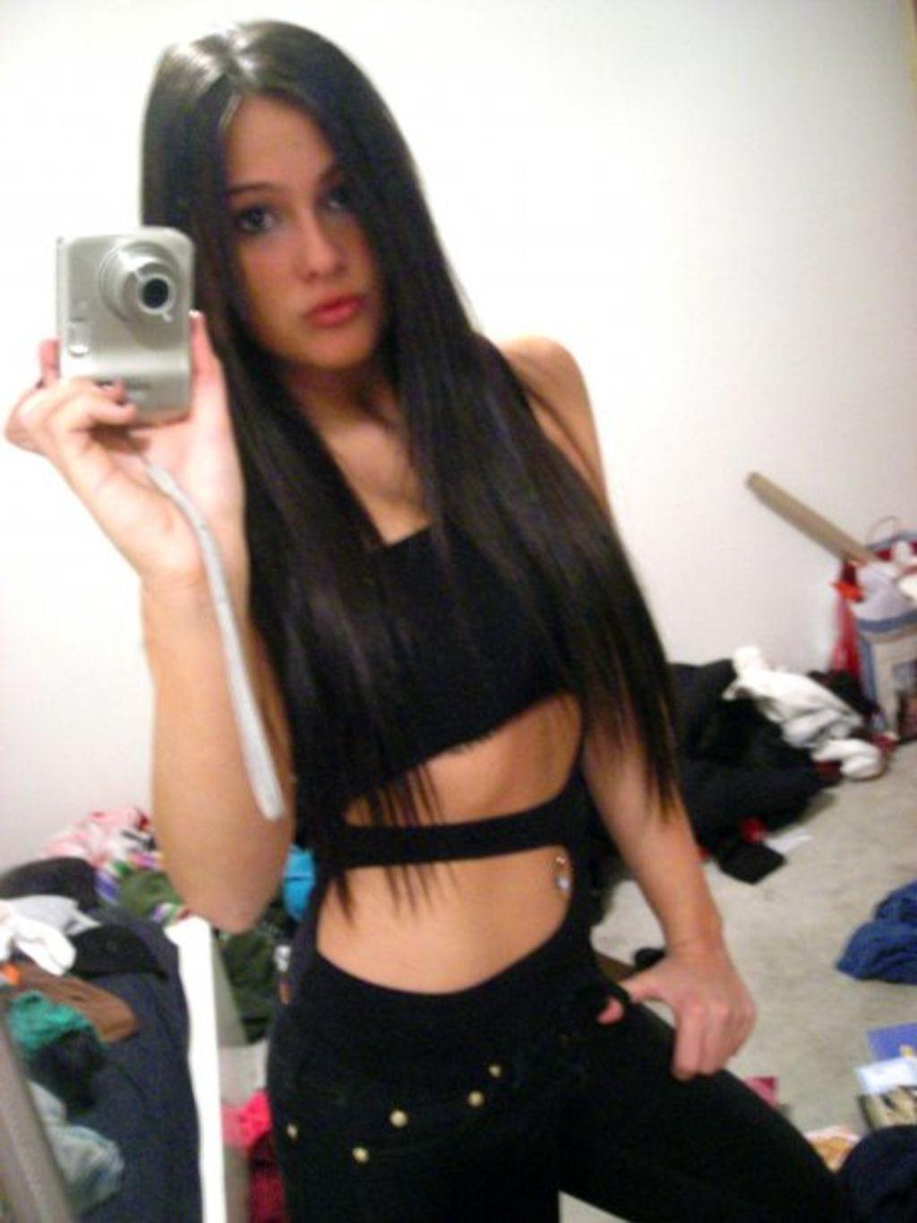 15P Selfshooter with pink pussy