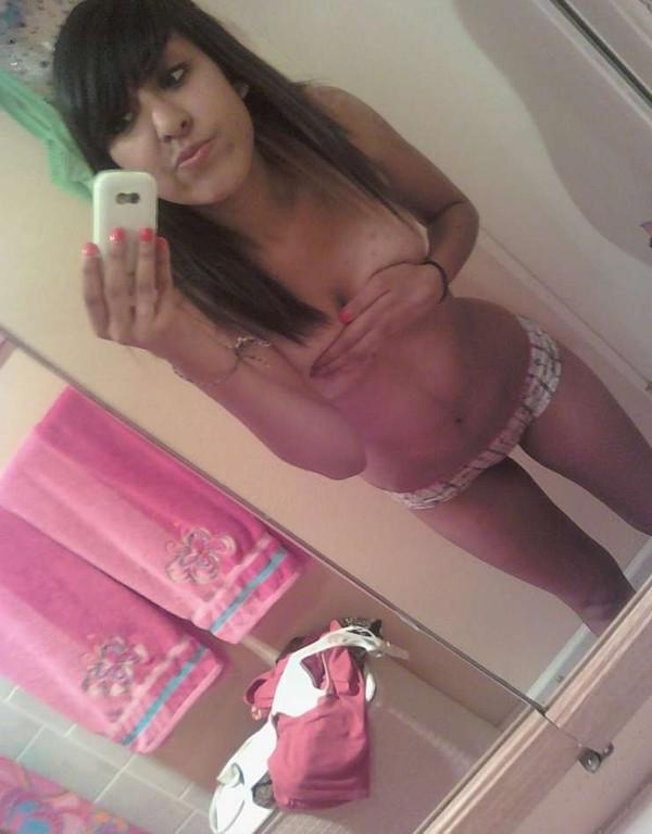 15P Babes posing and shooting