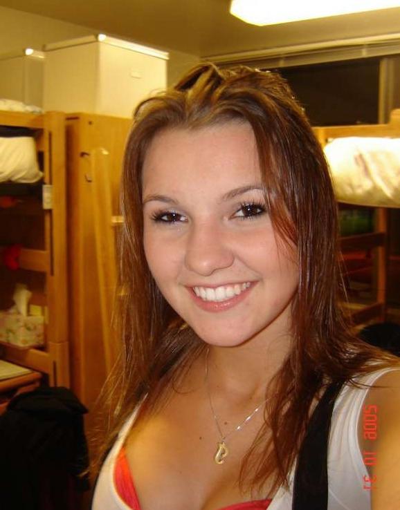 15P Hot lingerie models posing
