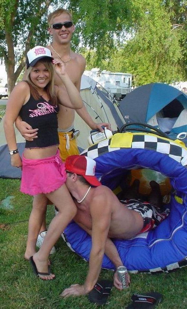 15P Random pics of chicks having fun in naughty parties