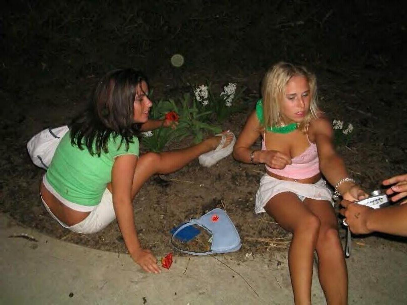 15P Collection of campus chicks nude and acting stupid