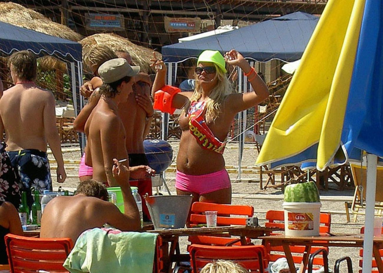 15P Tipsy beach babes naked and topless