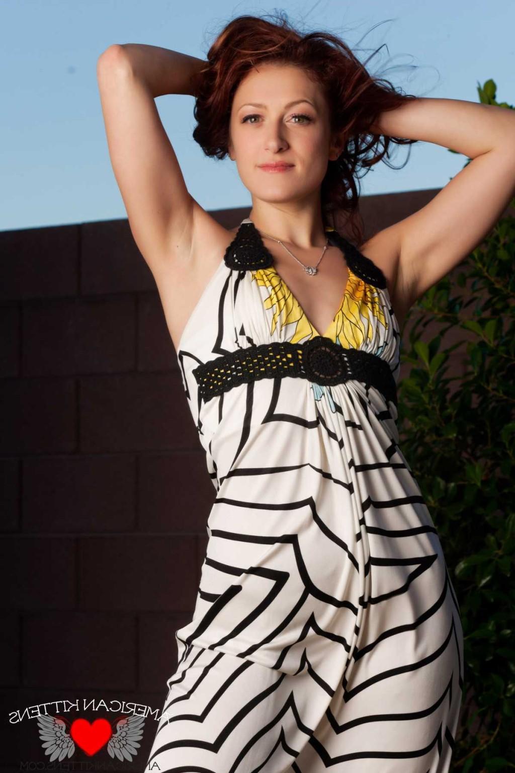 18P Flutterbye outside wild print dress