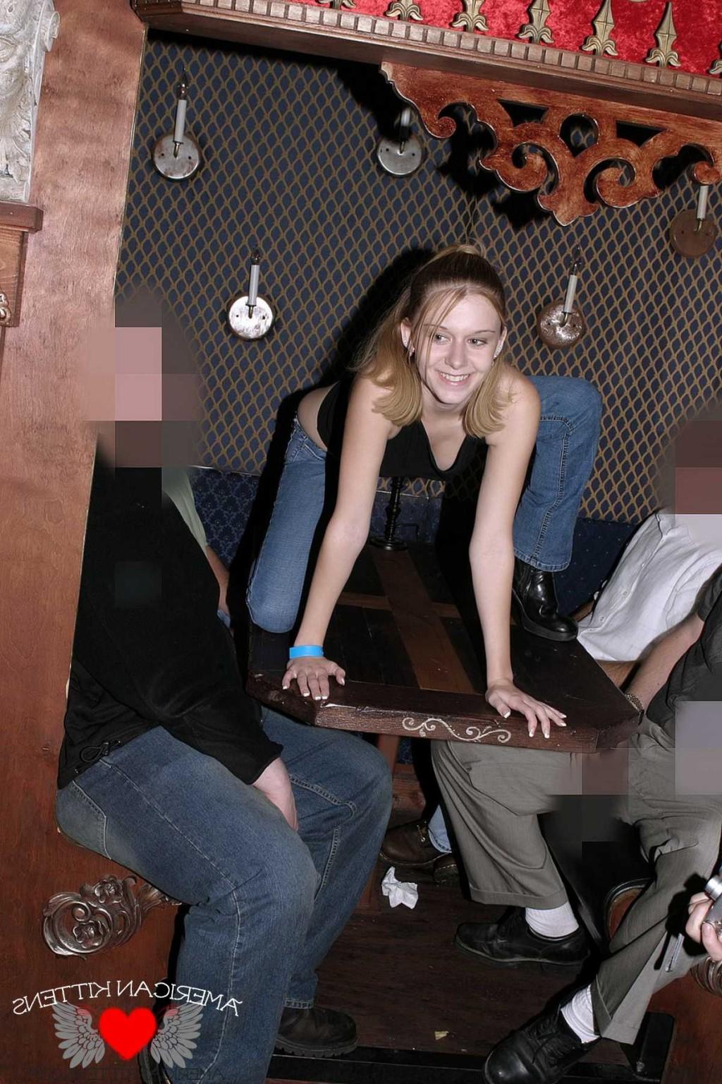 18P Watch Ashlee have fun at the bar after being kicked out of the hotel 