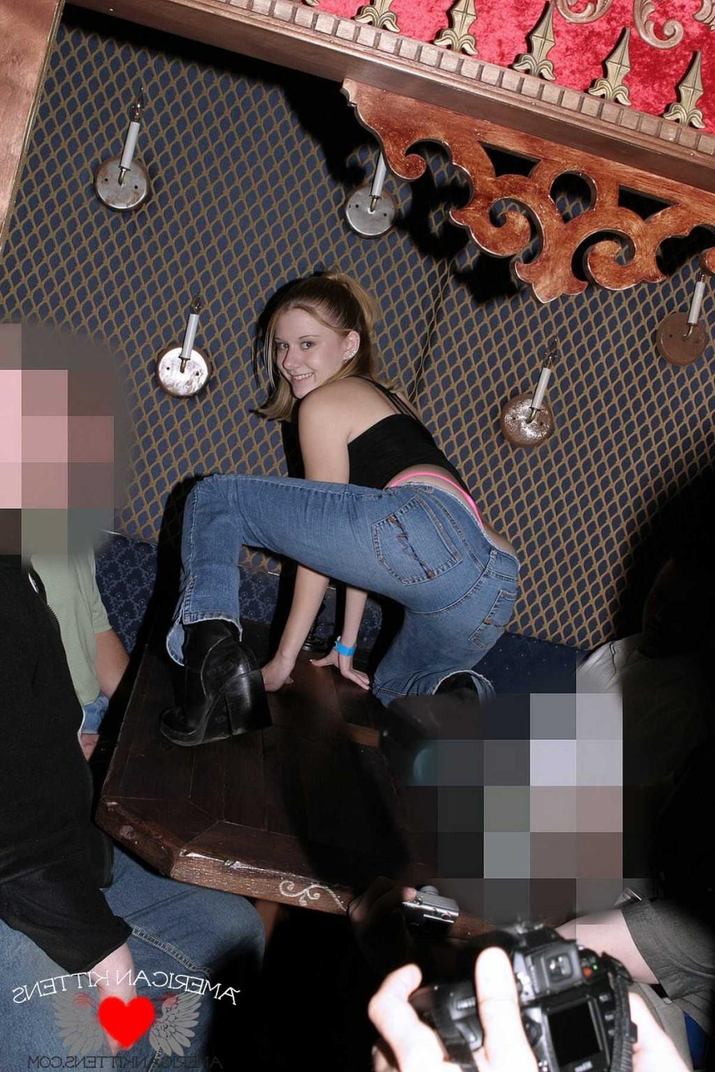 18P Watch Ashlee have fun at the bar after being kicked out of the hotel 