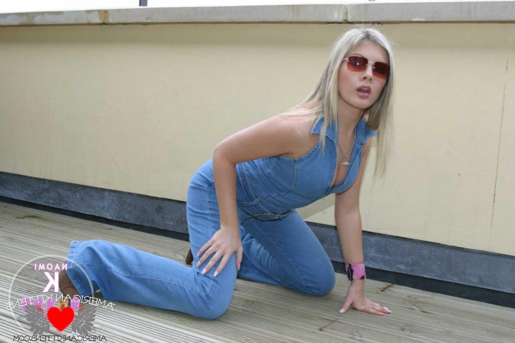 18P Naomi jean outfit well she does not get topless so I dont have much to say but s