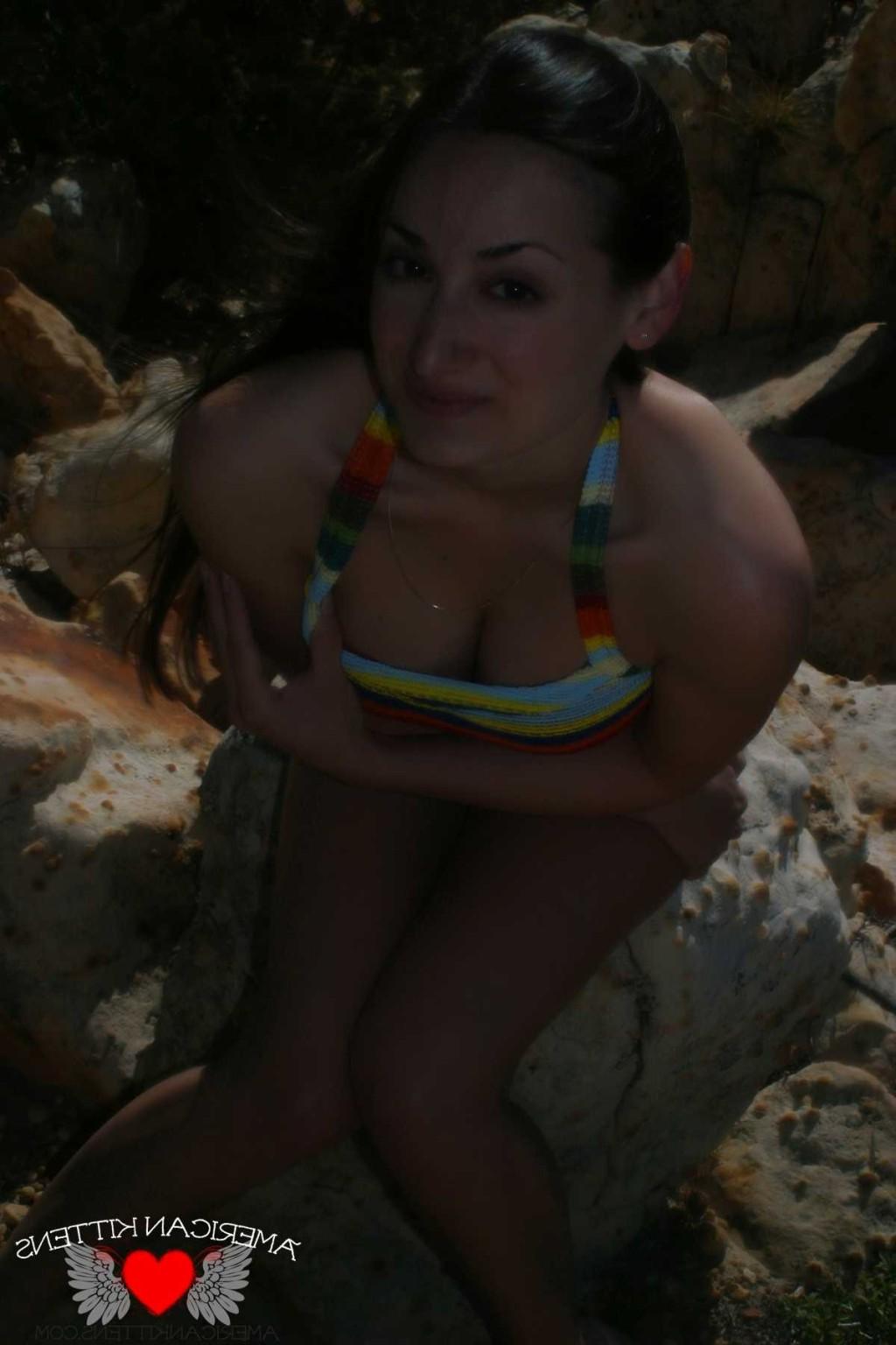 18P Emma outside crazy dress only in Vegas can you see a girl in this thing hiking