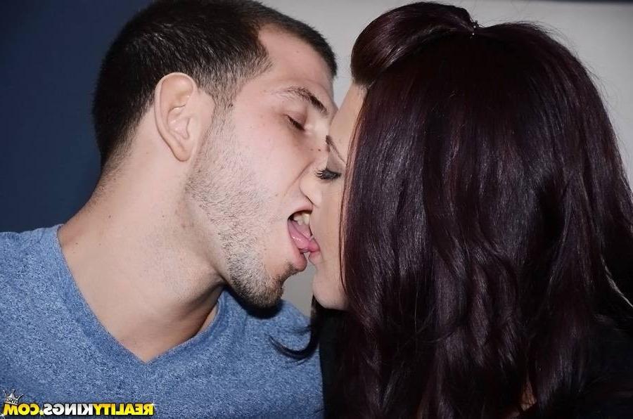 15P Big titted milf slut loves fucked by hard cock stranger